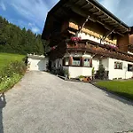Penningdoerfl Nyaraló Hopfgarten im Brixental